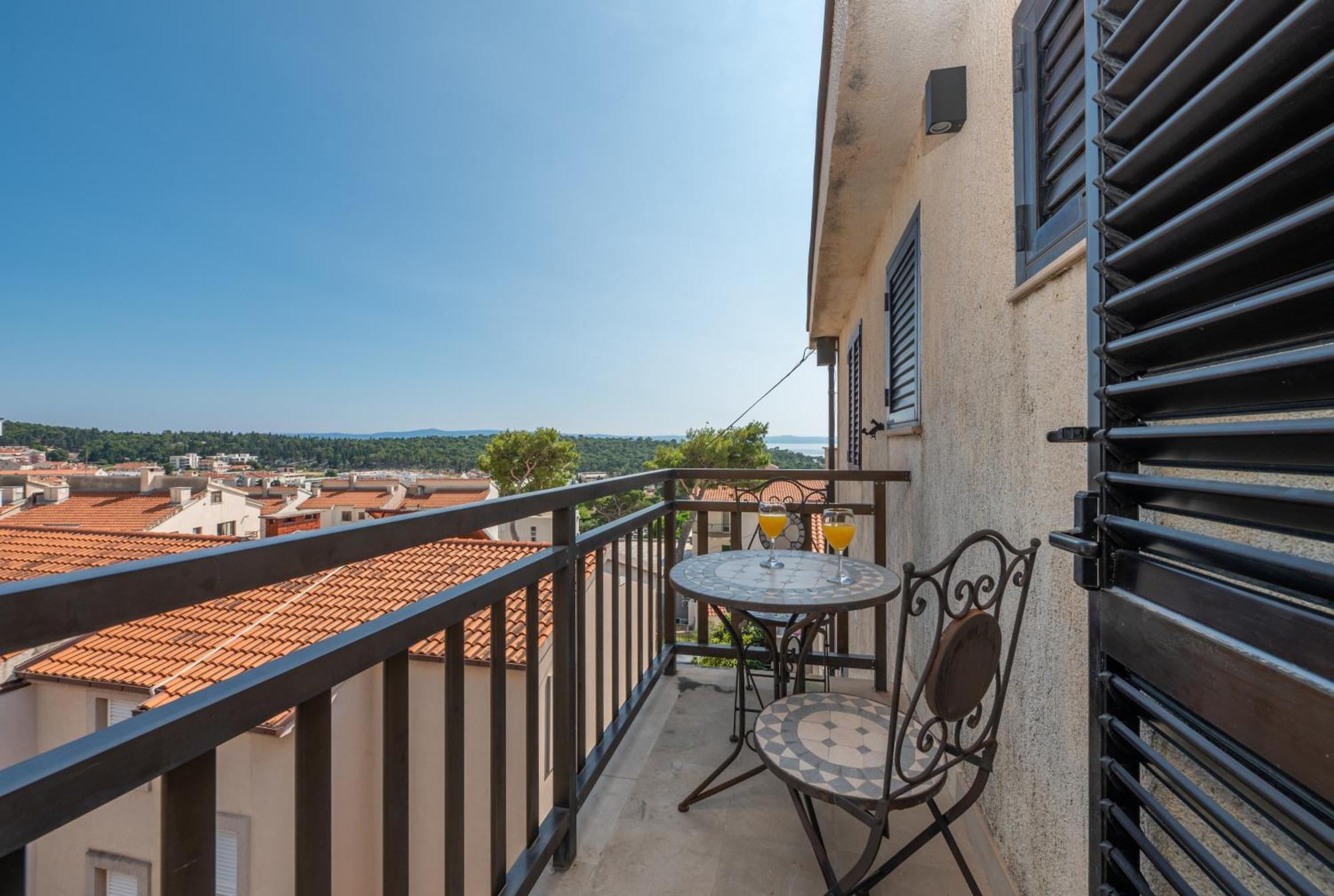 Apartman Marin Макарска Экстерьер фото
